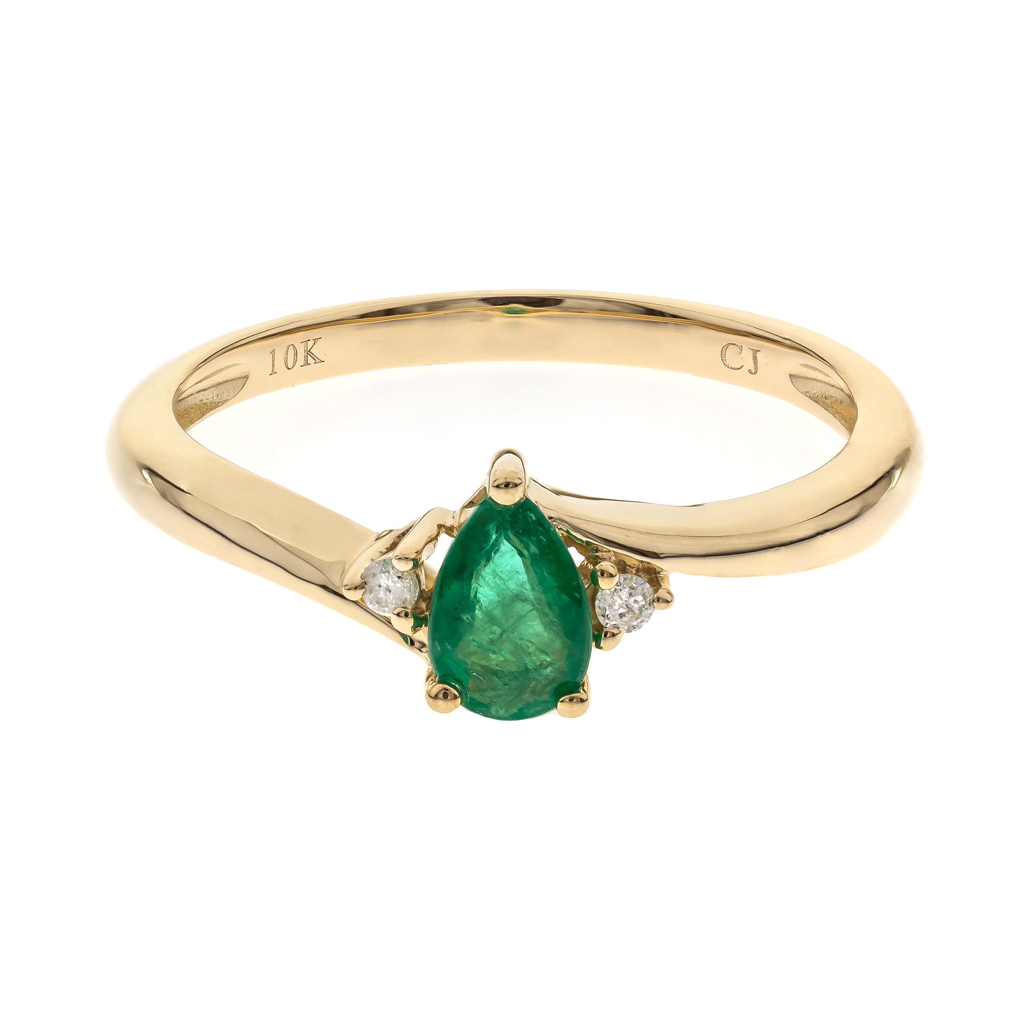 10 KY EMERALD RING