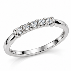 10K White Gold 5 Stone Diamond Band