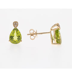 10KYG PEAR SHAPED PERIDOT & DIA STUD