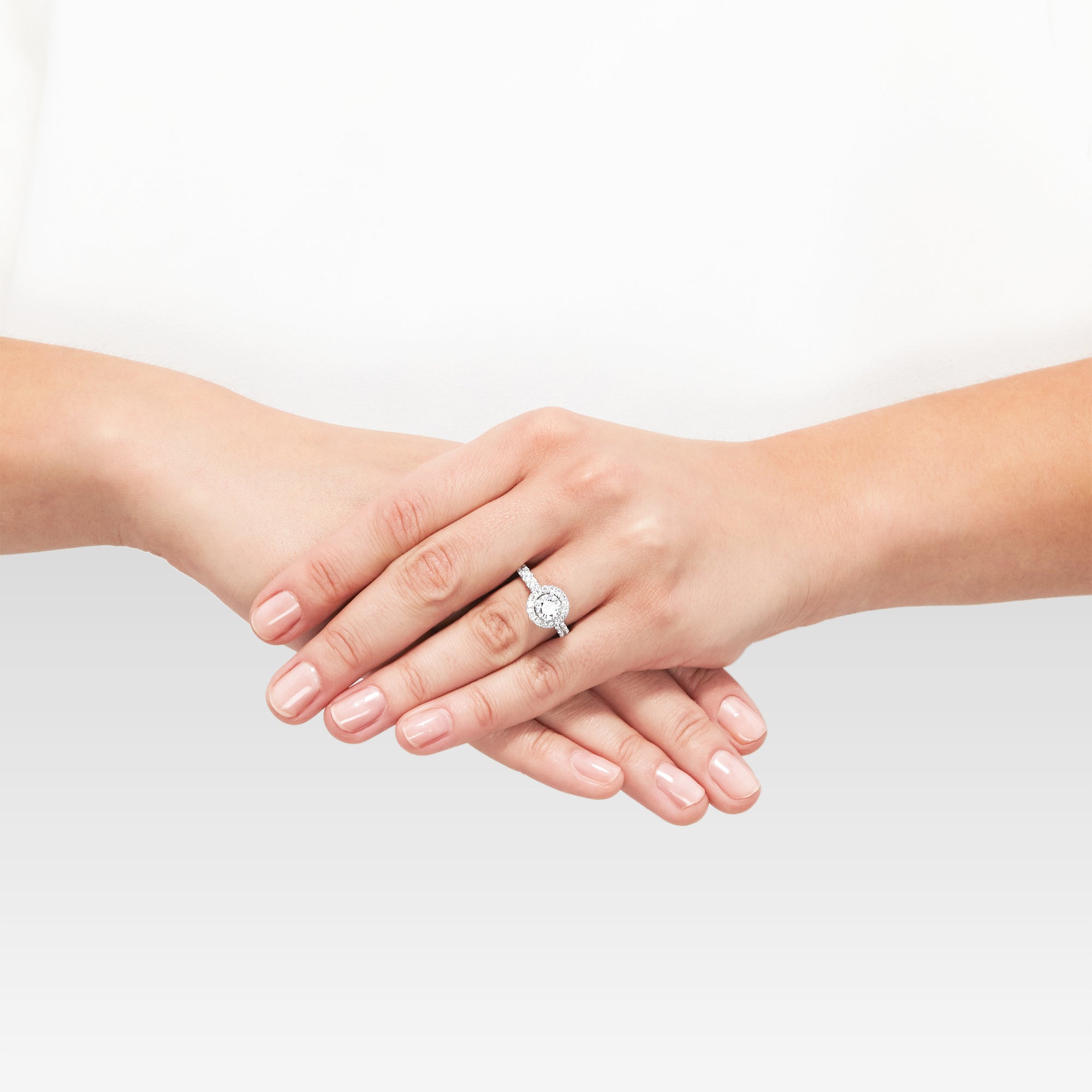 HALO ENGAGEMENT RING