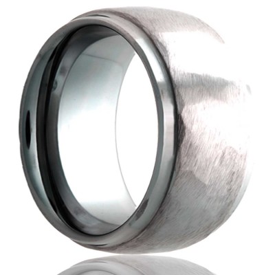 8mm Dome step edge Tungsten band, all high polish edges with a hammer finish center Size 10.5
